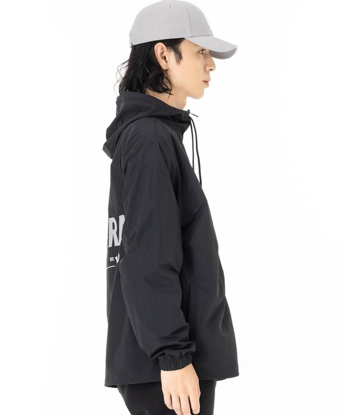 NEWERA ブラック ナイロンパーカー NEW ERA（ニューエラ） ナイロンジャケット パフォーマンスアパレル