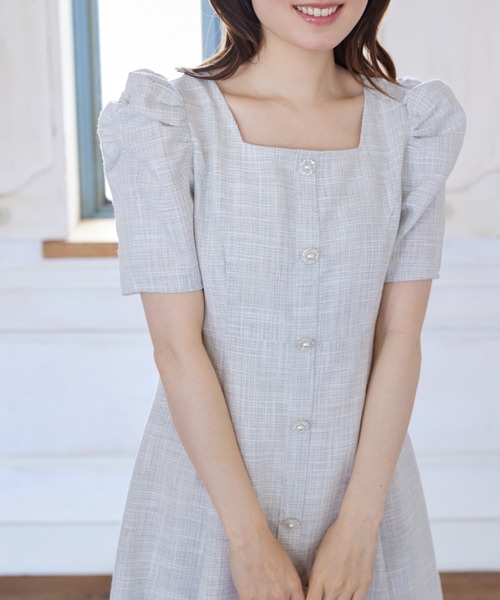 tocco closet ワンピース パール飾り釦付きパワーショルダー