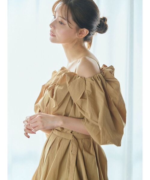 TONAL (洗える/2WAY)ニュアンス衿ブラウス 新品タグ付き美品 TONAL（トーナル） ブラウス シャツ 2WAYオフショルブラウス