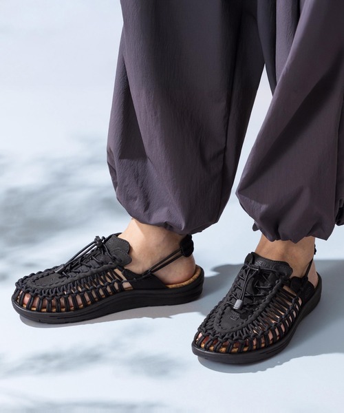 KEEN（キーン） フラットサンダル 23cm ブラック レディース