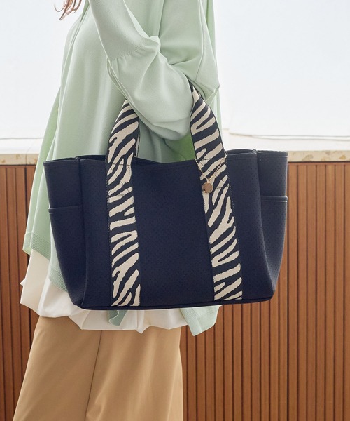 Elura（エルーラ） トートバッグ ネオプレーンリバーシブルトートM