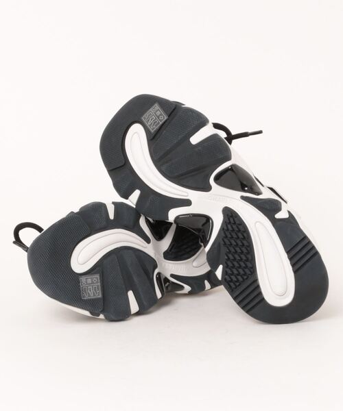 CHARLES ＆ KEITH（チャールズ&キース） スニーカー Gaskell