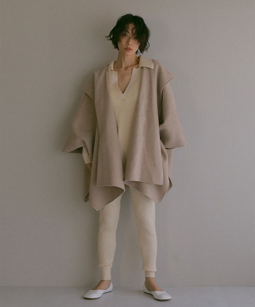 ETRE TOKYO（エトレトウキョウ） ポンチョ FREE ベージュ レディース