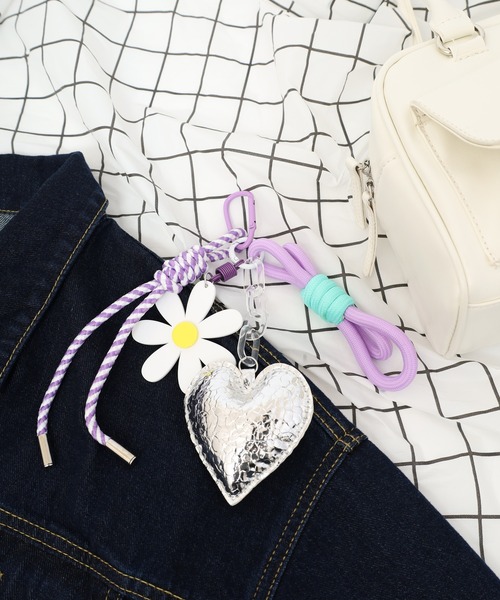 さらセール中様　バッグチャーム 大人のバッグに「じゃらづけチャーム」旋風！【名品バッグの楽しみ方