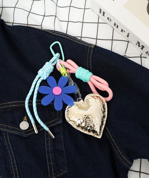 さらセール中様　バッグチャーム 大人のバッグに「じゃらづけチャーム」旋風！【名品バッグの楽しみ方