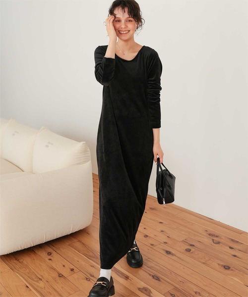 titivate（ティティベイト） ワンピース ベロアロングスリーブ