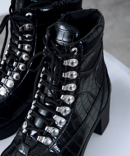 Ellno Loset（エルノロゼット） ブーツ メタルパーツレースアップ
