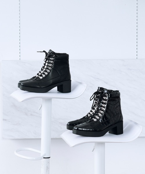 Ellno Loset（エルノロゼット） ブーツ メタルパーツレースアップ