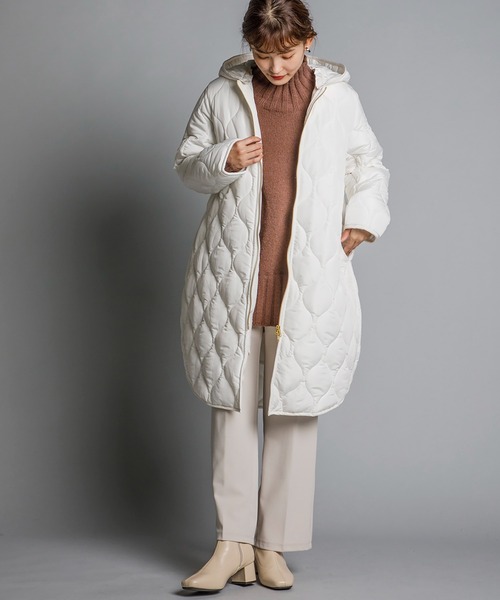 新品・未使用 タグ付きEmma Taylorキルティング ロングコート38 Emma Taylor（エマテイラー） ノーカラージャケット 38 ブラック