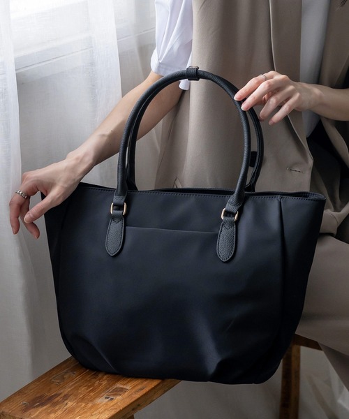 VitaFelice（ヴィータフェリーチェ） トートバッグ 本革×高密度