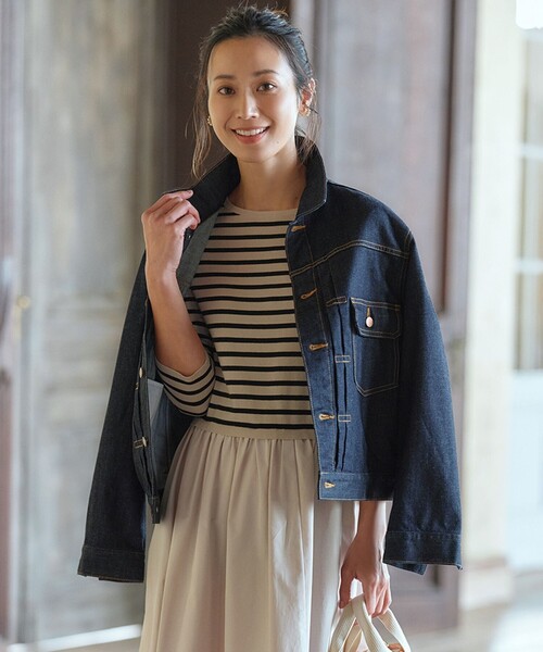 美品✨大きいサイズ 23区 デニムジャケット Gジャン ストレッチ 48 4XL 美品•4XL✨】23区 デニムジャケット 現行 金ボタン 大きいサイズ 48