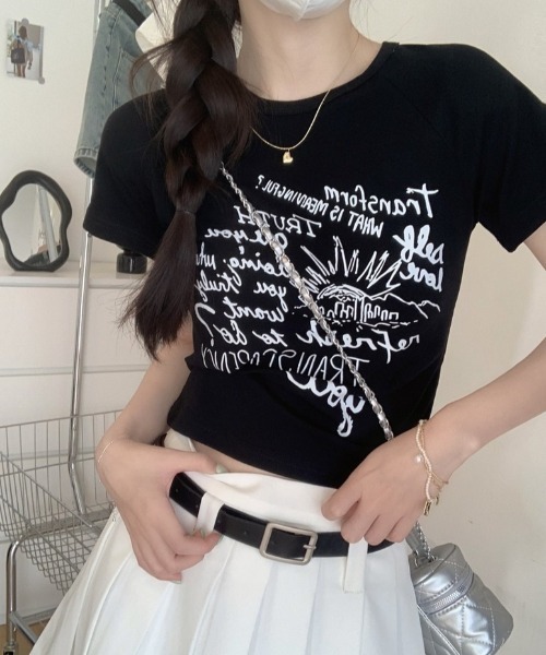 VIVACIOUS★韓国★大人気 Tinker Bell Short Sleeve 半袖Tシャツ Sibra tシャツ プリントロゴ 半袖Tシャツ 韓国風 ショート丈