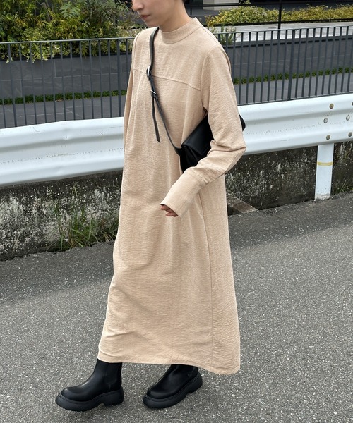 select MOCA(セレクトモカ) ワンピース ピーチスキンプチハイネック select MOCA(セレクトモカ) ワンピース ピーチスキンプチハイネック