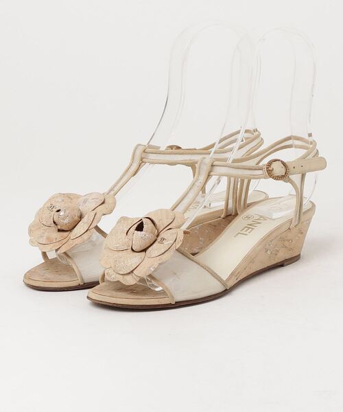 ラフでもかわいい♪ CHANEL 25SS フラットサンダル サンダルも大人かわいく♡CHANEL フラットサンダル