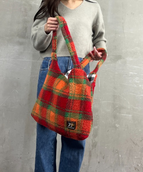 ショルダーバッグ バッグ ボア チェック柄プリント A4対応 大容量