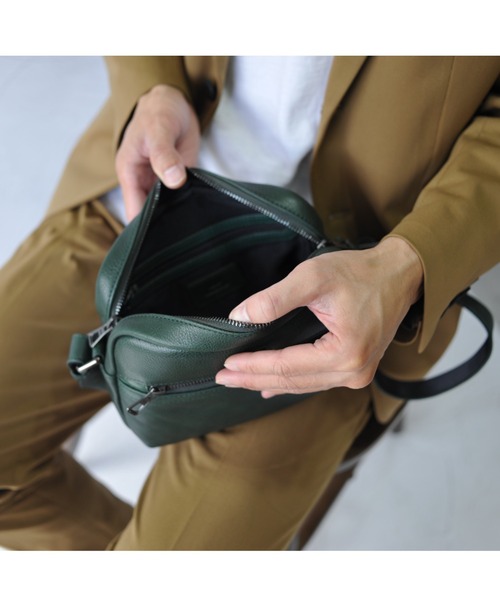 SEEKER（シーカー） ショルダーバッグ 「NOBLE」オイルレザー スクエア 