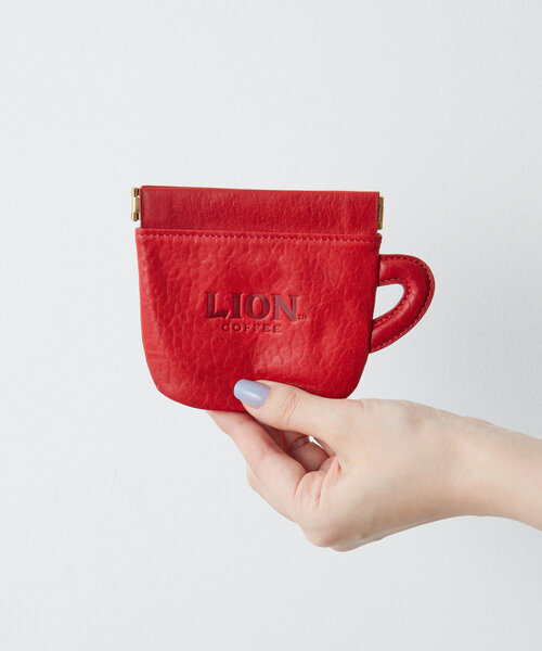 LION COFFEEebr カップレザーポーチ 本日お値下げ❗早い者勝ちです❗ ear PAPILLONNER ポーチ LION COFFEE(ライオンコーヒー)コラボ