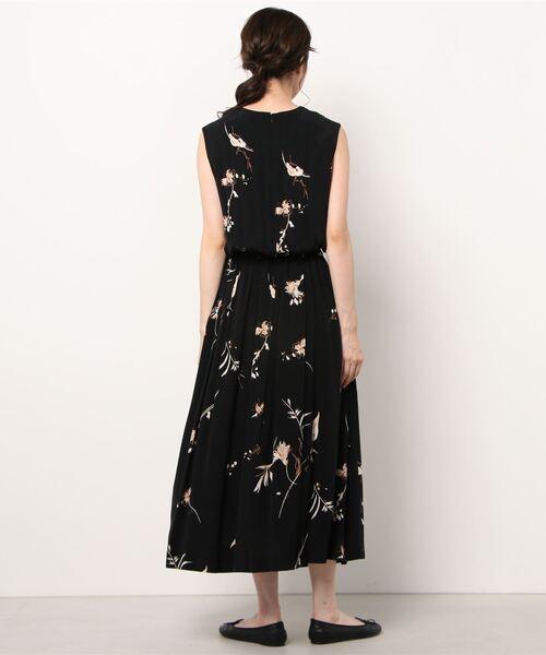 SACRA ブラック ノースリーブワンピース SACRA（ファッション） 「SACRA」 ノースリーブワンピース 38 ブラック