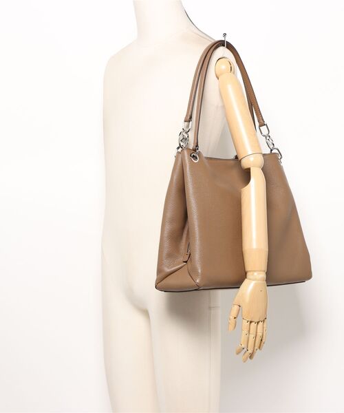 きょこ　MICHAEL KORS →レザートリスタショルダー MICHAEL KORS（マイケルコース） ショルダーバッグ XBODY STCTRD TOTE