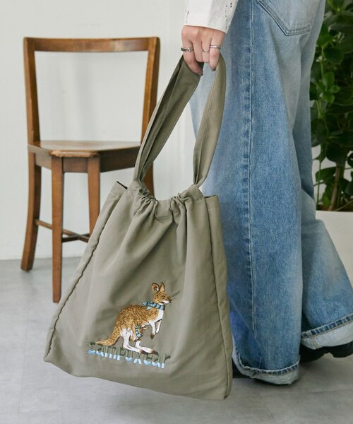 ear PAPILLONNER（イア パピヨネ） トートバッグ 「撥水/A4サイズ対応