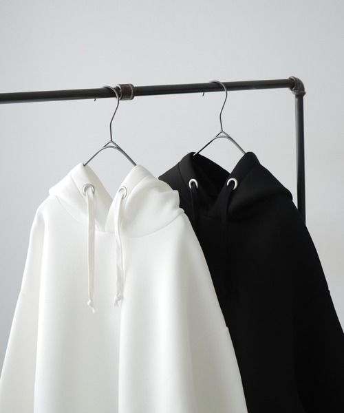 「antiqua」 プルオーバーパーカー FREE ブラック レディース