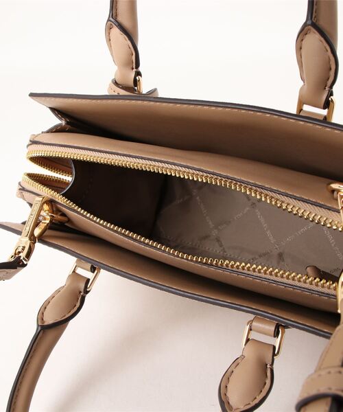 「MICHAEL KORS」 2WAYバッグ FREE キャメル レディースの画像