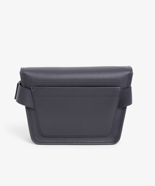 ⭐極美品⭐LACOSTE オールレザー メッセンジャーバッグ ブラック ラコステ LACOSTE LCST メッセンジャーバッグ （ブラック