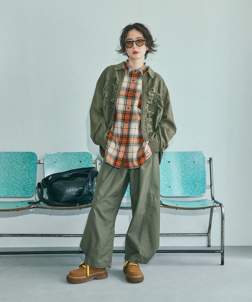 「niko and...」 パンツ MEDIUM カーキ レディース_画像9