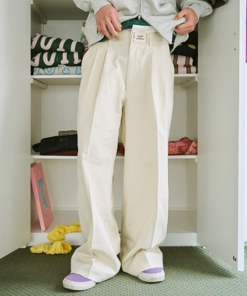 common gull products. 二層の腰回りなチノパンツ ベージュS common gull products. チノパン 二層の腰周りなチノパンツ レディース