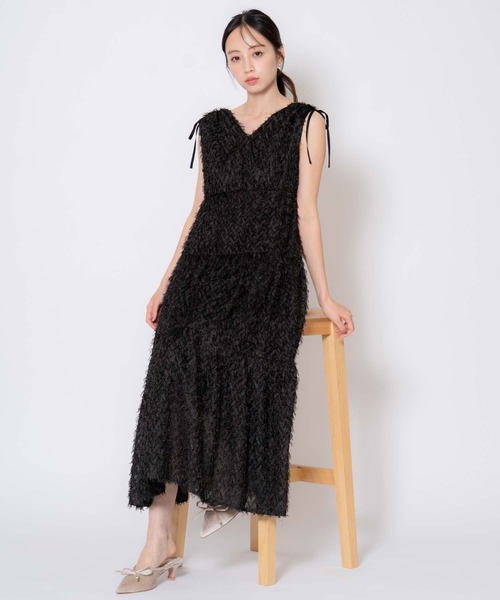 「NOELA」 ノースリーブ衣装 無償性 黒いこと レディース