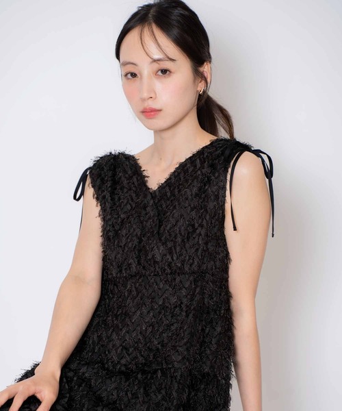 「NOELA」 ノースリーブ衣装 無償性 黒いこと レディース