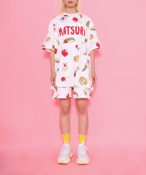 新品 お祭り punyus Tシャツ プニュズ 屋台 焼きそば 総柄 りんご飴 PUNYUS - 新品 プニュズ tシャツ お祭り PUNYUS 祭 屋台 やきそば