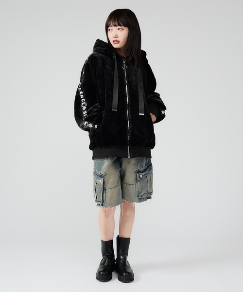 パーカー Sleeve Logo Micro Fleece Hoodie /  スリーブロゴテープファーパーカー レディース Chick パーカー Sleeve Logo Micro Fleece Hoodie / スリーブ