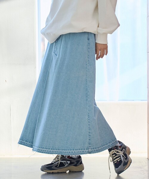 デニム　ロングスカート　新品　25 フォロー割-200円 秋再入荷]マキシスリットデニムロングスカート | ファッション