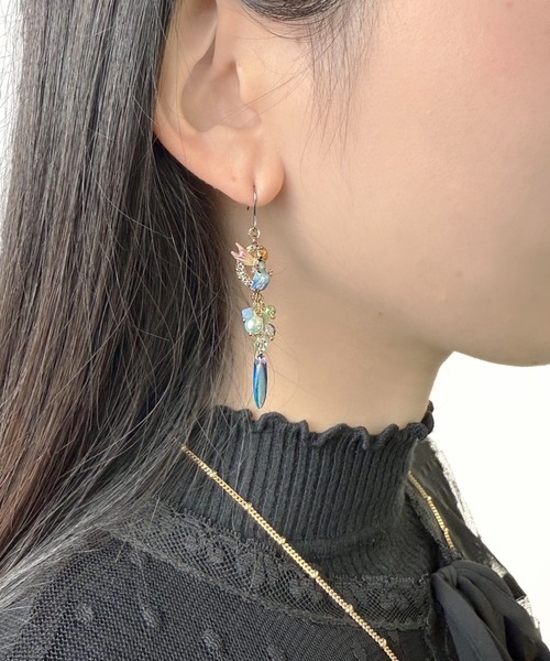 すぐ届く☆国内発送 ANNASUI 妖精スノードロップモチーフピアス 妖精とスノードロップモチーフ ピアス（ピアス（両耳用