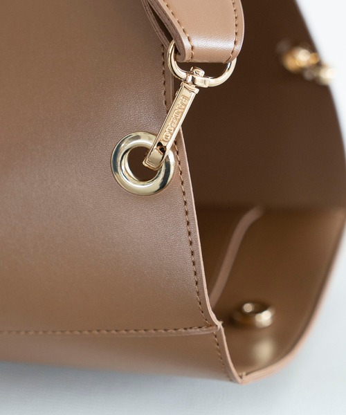 RADEBOO グレー ショルダーバッグ ライトグレー レザー製 Trunkaroo ミニショルダーバッグ | Marni