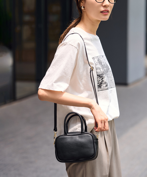 AULENTTI / ショルダーバッグ/レザー/BLK/無地// FRAMeWORK（フレーム