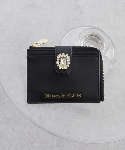 Maison de FLEUR（メゾンドフルール） パスケース 配色ビジュー