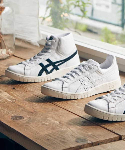 ASICS（アシックス） ハイカットスニーカー 24.5 ホワイト×ブラック