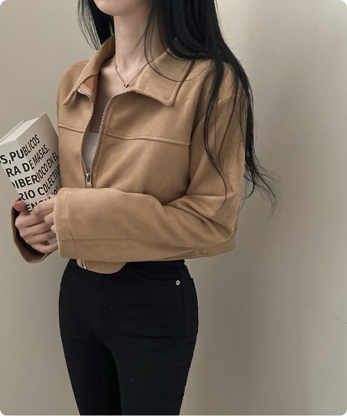 【レザレクション】美品 ジップジャケット ベージュ 刺繍ロゴ S レディース I.O.E ブルゾン アウター スエードタッチ クロップドジップジャケット