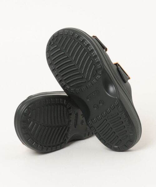 crocs（クロックス） サンダル サタデー メタリックバックル サンダル