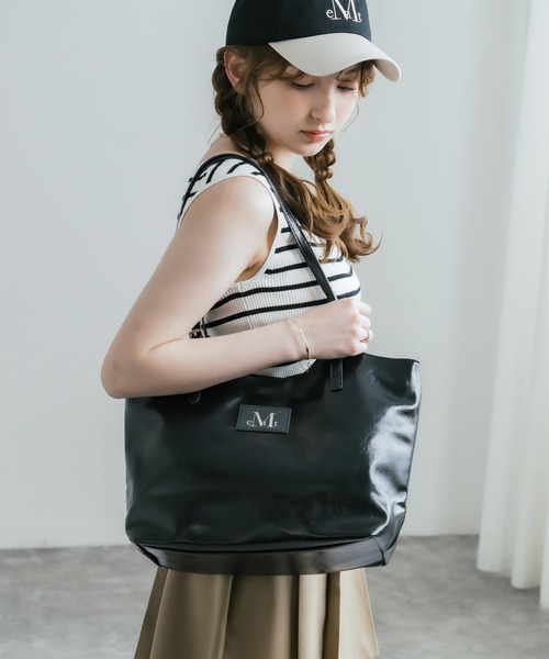 MUCENT（ムセント） トートバッグ ARMAND FRONT BUCKLE LEATHER