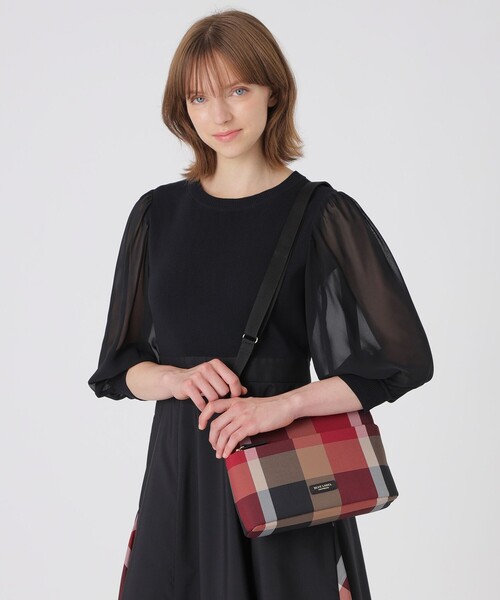 【最終値下】 BLUE LABEL チェック柄ショルダーバッグ、ハンドバッグ BLUE LABEL CRESTBRIDGE（ブルーレーベルクレストブリッジ