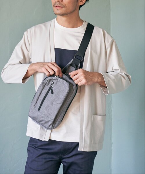 ☆*様 BALMAIN 正規品 新品　ロゴ ボディバッグ　ウエストポーチ　モノグ ☆*様 BALMAIN 正規品 新品 ロゴ ボディバッグ ウエストポーチ モノグ