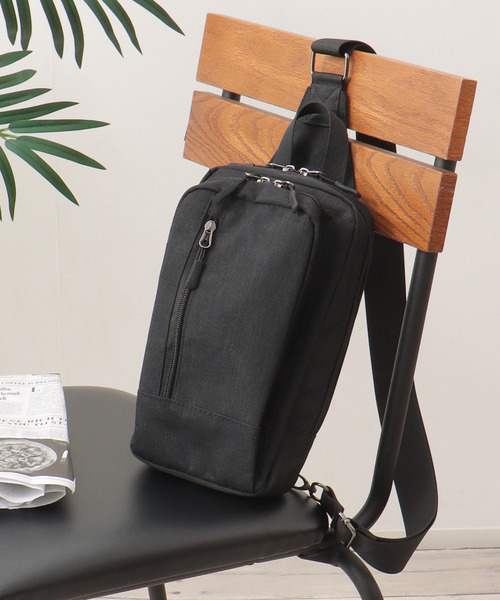 ikka（イッカ） ウエストポーチ 「雑誌MonoMax5月号掲載」メランジ