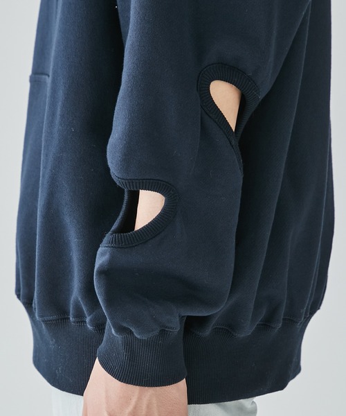 TOGA VIRILIS（トーガ ビリリース） パーカー Hole hoodie メンズ