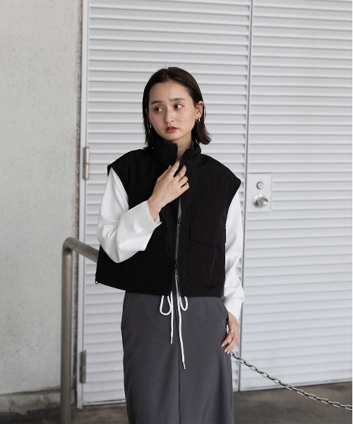 ad thie（アドティエ） ベスト ジレ スタンドカラー ナイロンショート