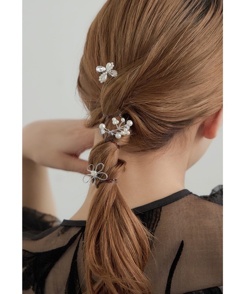 niana（ニアナ） フラワーモチーフヘアピン3本セット Uピン パール