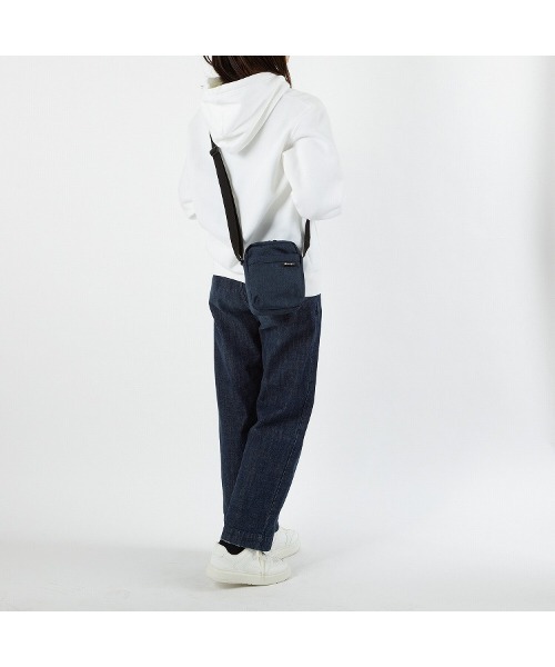 新品 Champion FW24 デニム　ショルダーバッグ スモールサイズ チャンピオン Champion チャンピオン ショルダーバッグ Champion ミニ
