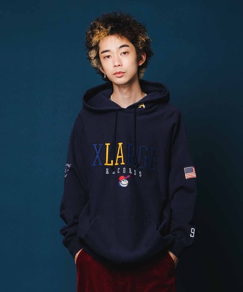 一旦お値下げ！XLARGE パーカー メンズ　Lサイズ XLARGE パーカー 「XLARGE」フロントロゴパーカー メンズ